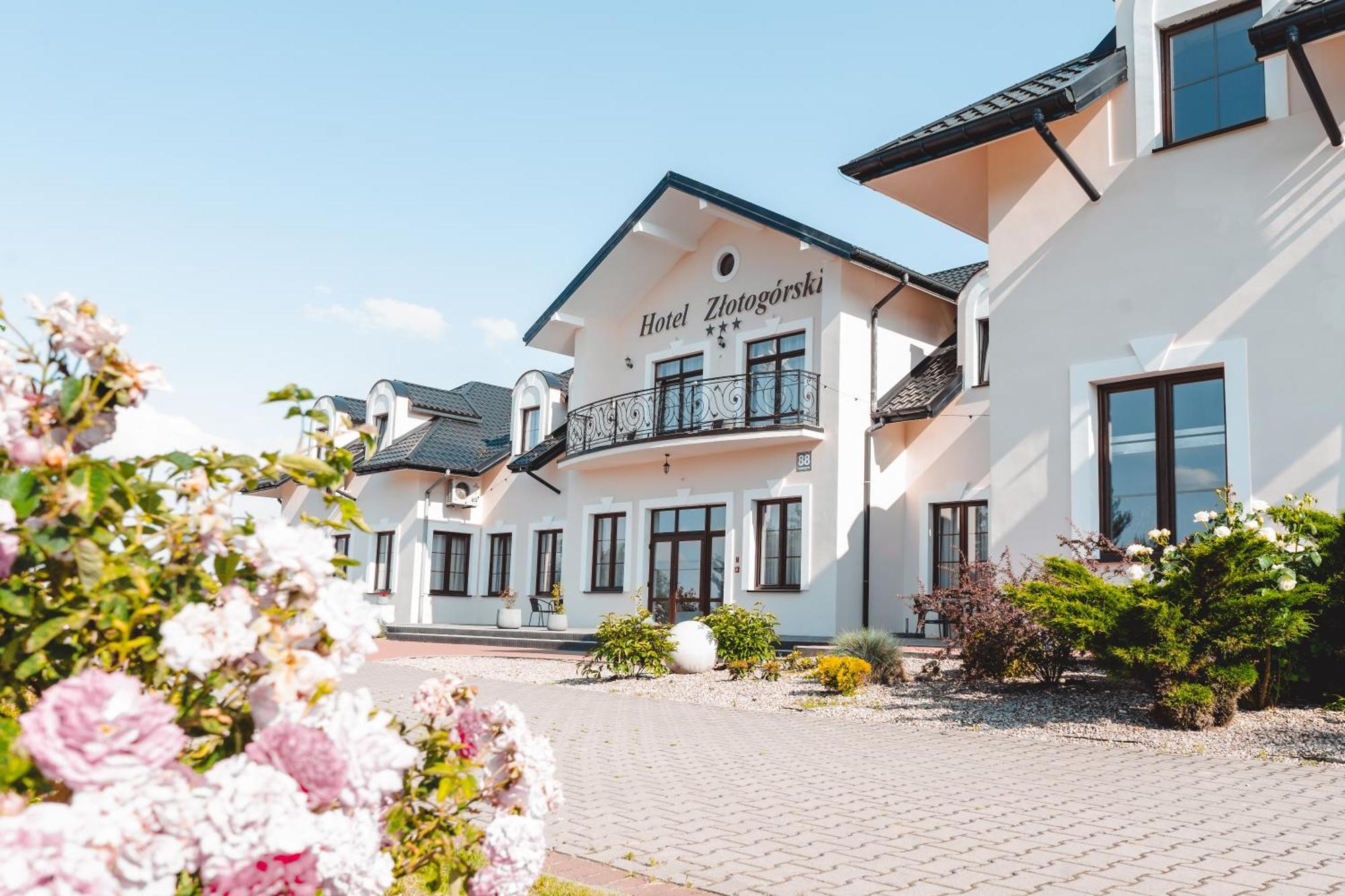 Hotel Zlotogorski Koscielec Екстериор снимка